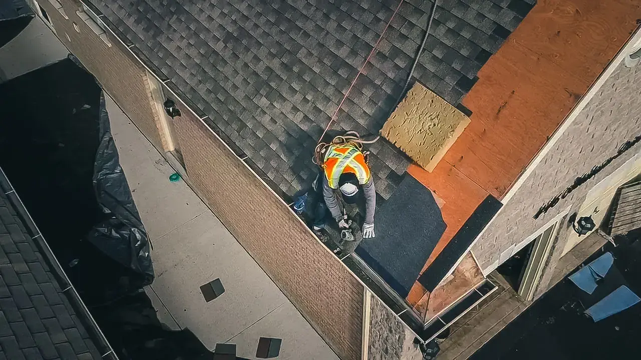 Professional roof repair and maintenance service